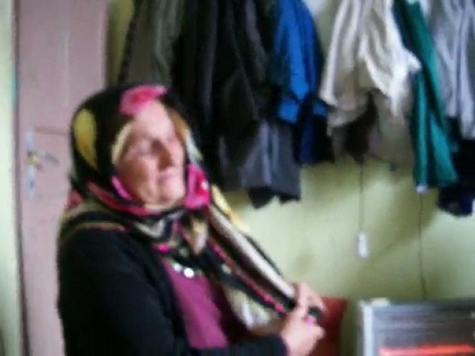 Çakır Emine'den vefat etmiş oğluna yaktığı ağıt (Ezgileme)