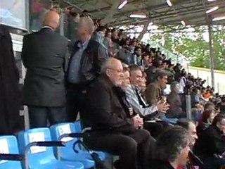 FOOT : LE PIED DROIT DU PRESIDENT DE GAUCHE