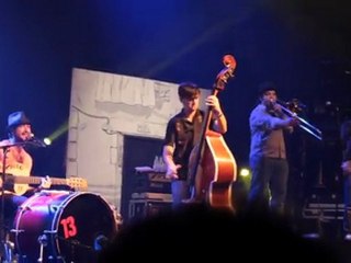 Sequence 1-mbi_razz-H.264