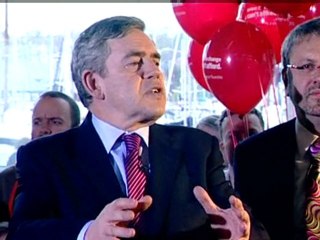 Brown urges voters not to risk Tory goverment