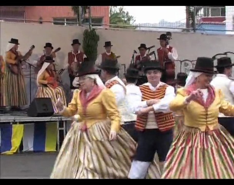TEGUACO FOLIAS