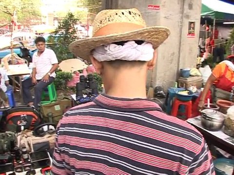 Thai 'Red Shirts' entrenched in Bangkok