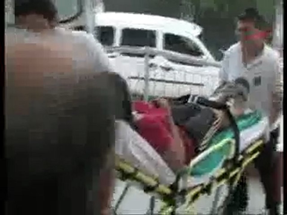 KIZ_OGRENCILERIN_KAVGASI_KANLI_BITTI