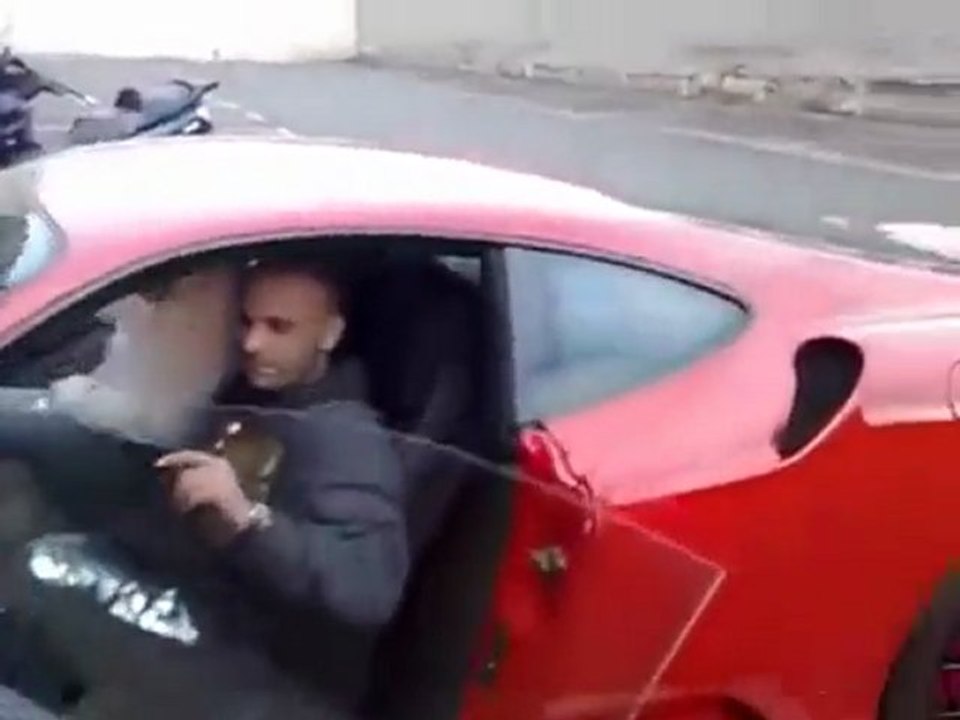 MORSAY ET DAVID DEGAINE UNE FERRARI