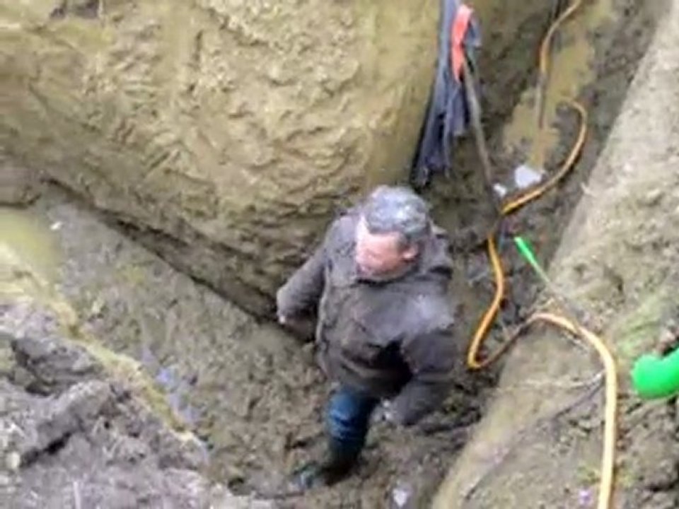 maison passive à bondues, trou de fondation terminé.