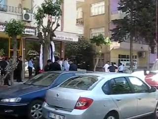 5 Çocuğunu Rehin Aldı