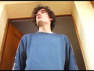 L'ATTAQUE DES CHAUSSURES TUEUSES