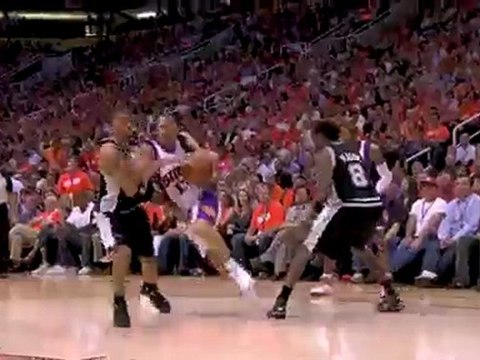 Steve Nash scored 33 points and dished 10 assists as th Suns