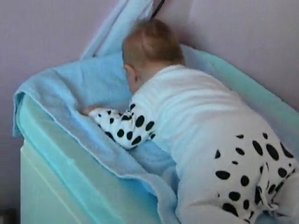 avant le bain maman pete un cable!