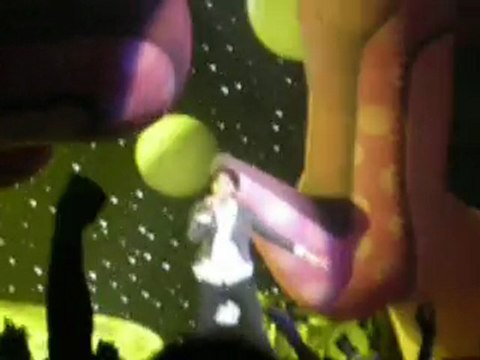 MIKA - 24 avril 2010 à Lyon - Big Girl