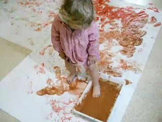 pintamos con los pies