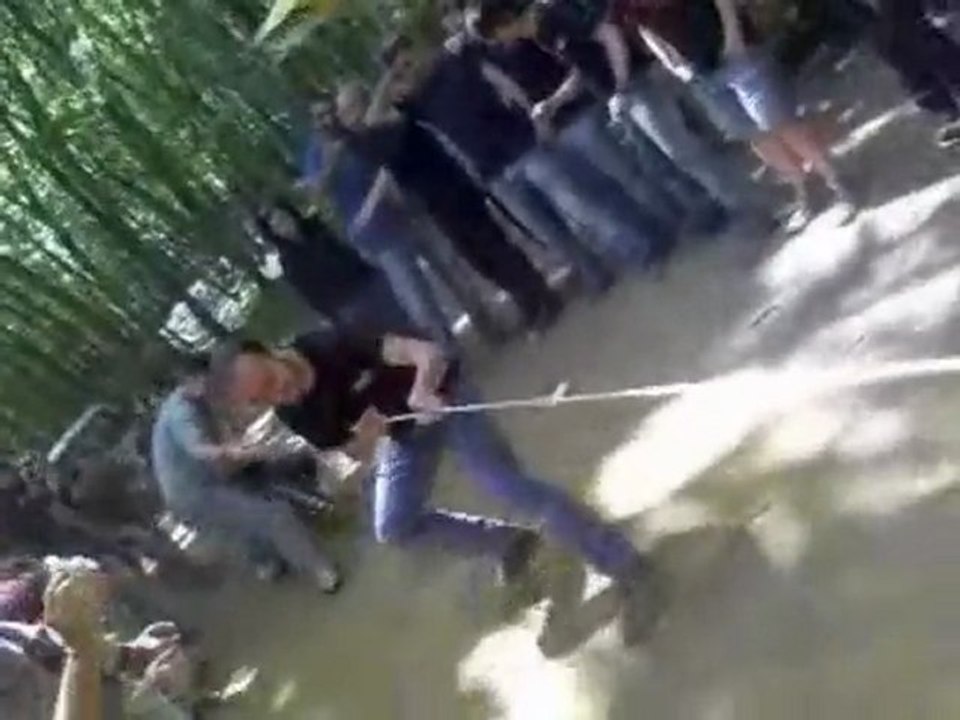 Halat Çekme Yarışması - Direniş