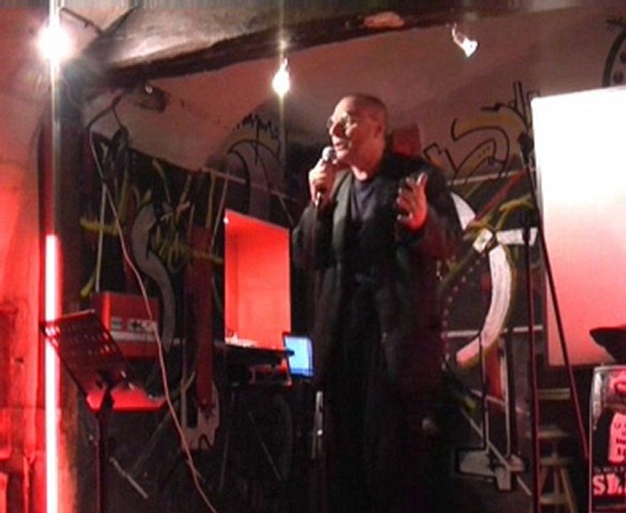 MIC DONNER AU BLACKHAWK