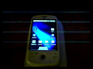 Boot of my HTC Magic under Eclair (CyanogenMod 5.0.7-test2)