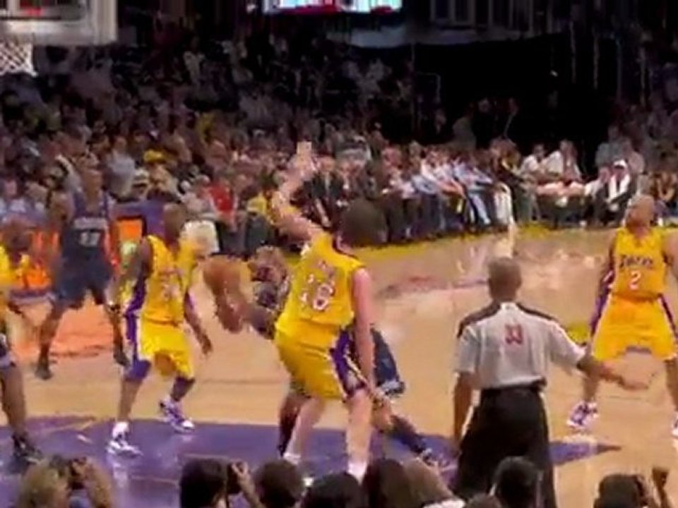 Carlos Boozer gets blocked by both Lamar Odom and Pau Gasol