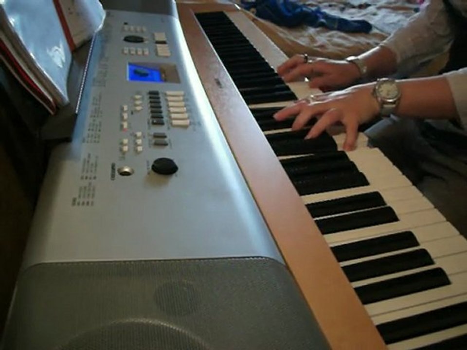 Vesoul de Jacques Brel au piano