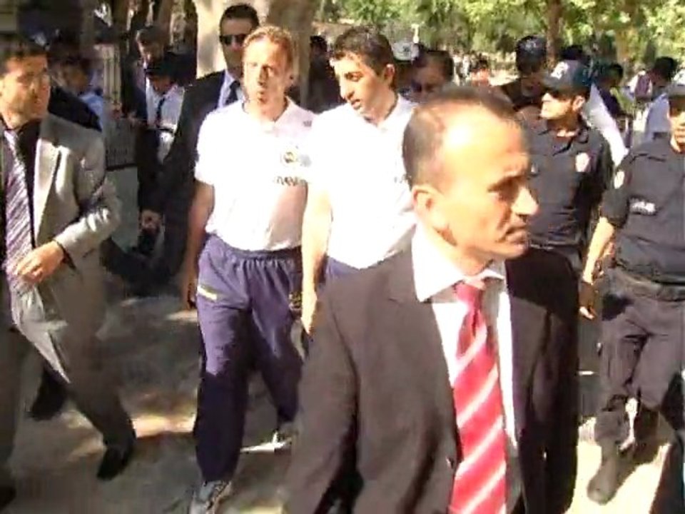 Daum, Balıklıgöl'de Galibiyet Duası Etti