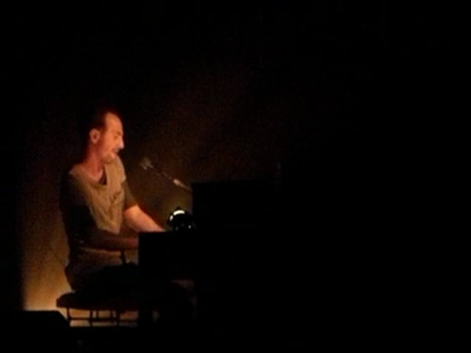 Calogero-04 Mai 2010-Arnouville-La fin de la fin du monde