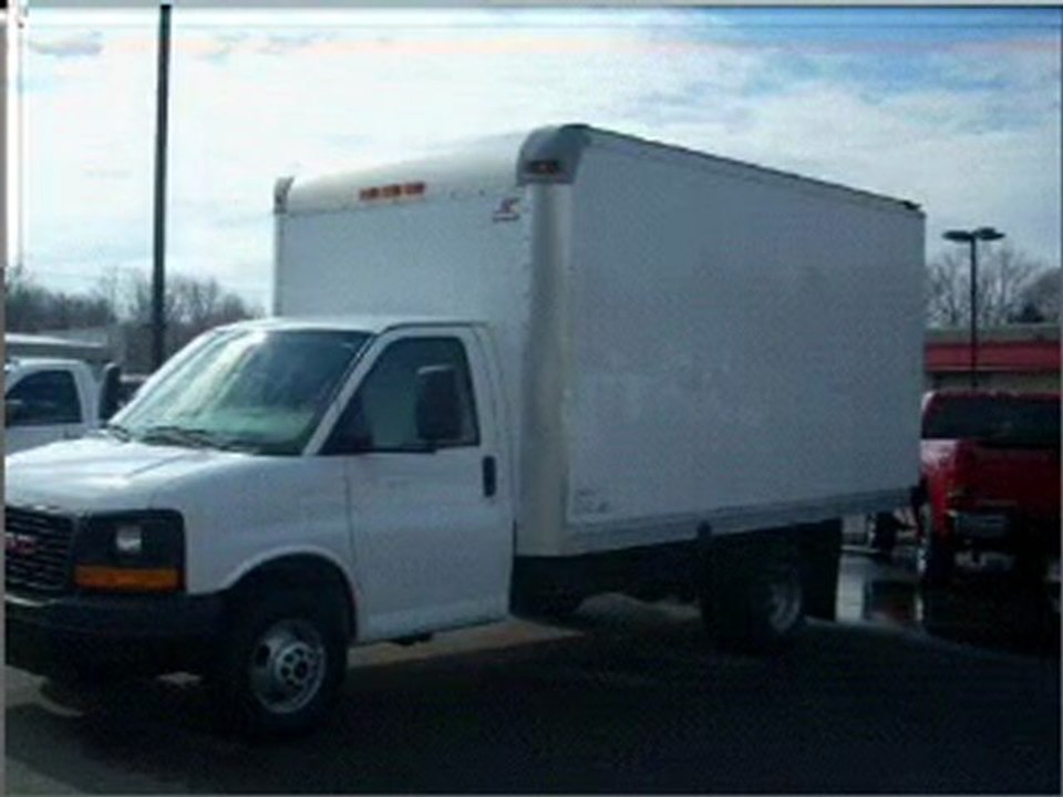 2010 GMC Savana Painesville OH - by EveryCarListed.com