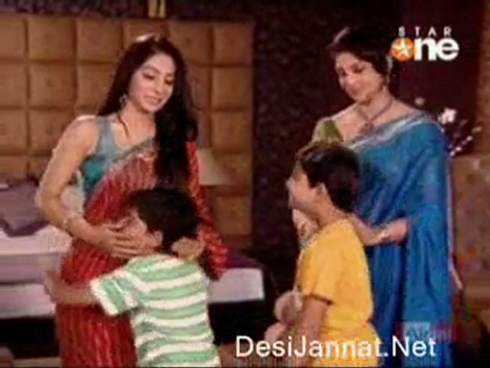 Jaane Pahchane Se Ye Ajnabi - 5th May 2010 Pt2