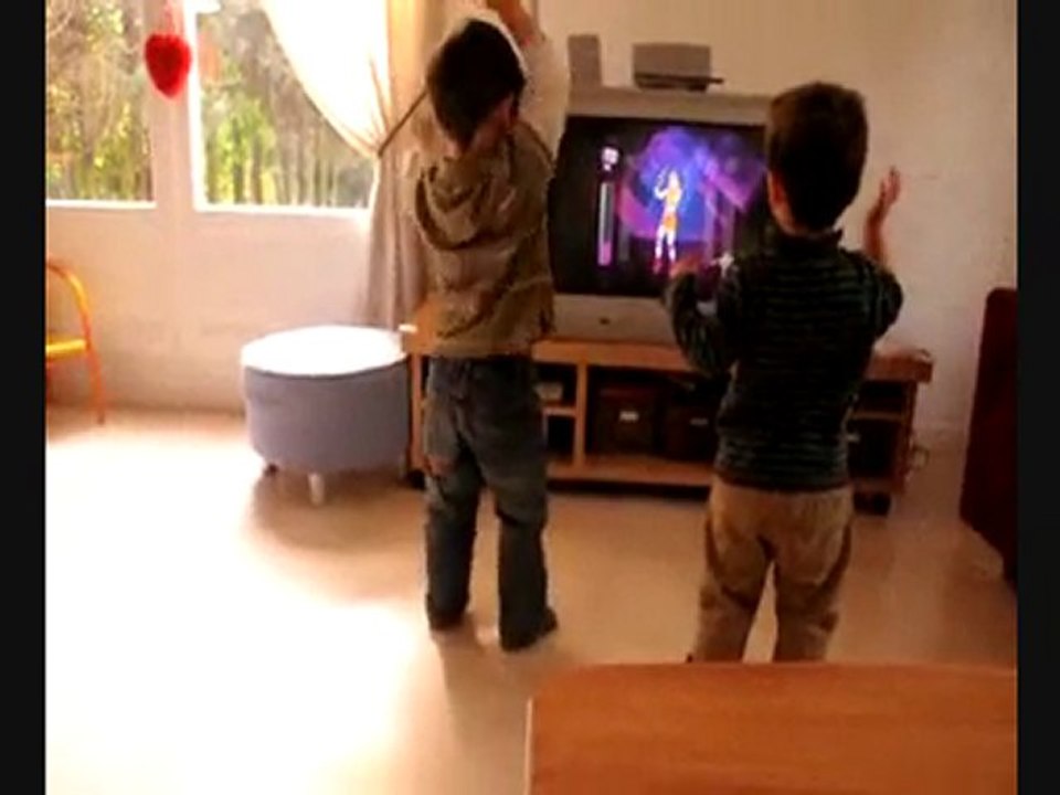 Just dance par Liam et Sofian