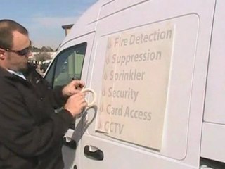Apply Vinyl Lettering To Your Van Part 2