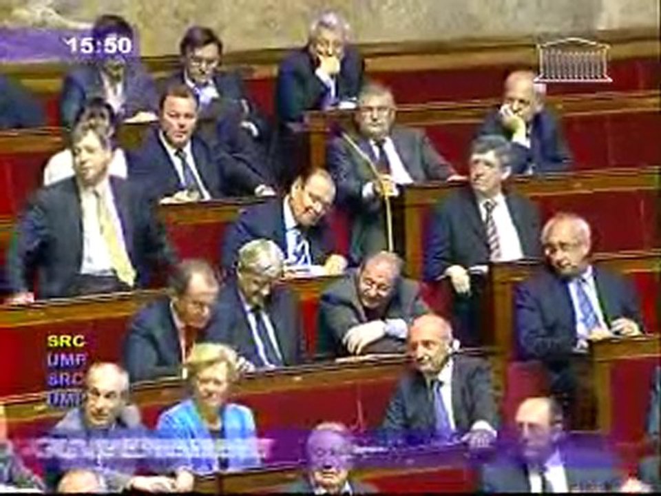 question sur la politique de la petite enfance  à N. Morano
