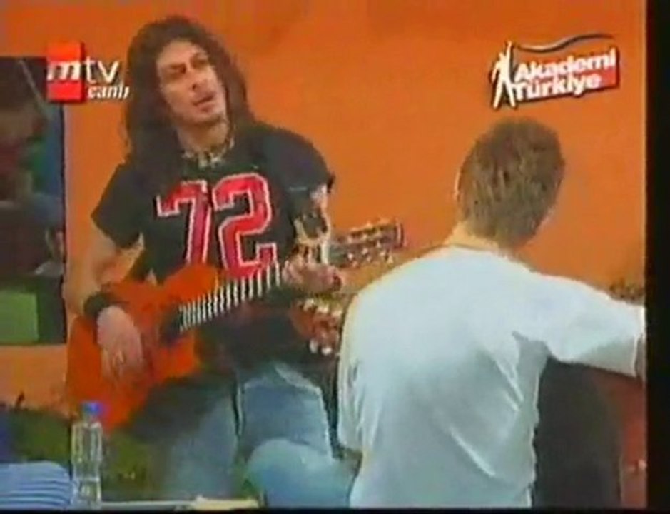 Barış-Akarsu - kara sevda - akademi türkiye