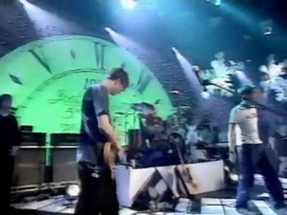 Blur - Song 2 (Live Jools Holland)