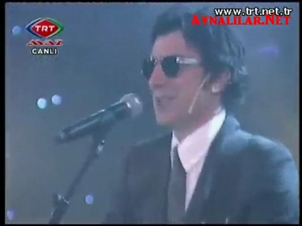 AYNADAN YANSIYANLAR 3. SEZON 1. HAFTA 1. BöLüM