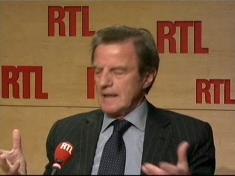 Bernard Kouchner, ministre des Affaires étrangères : L'id