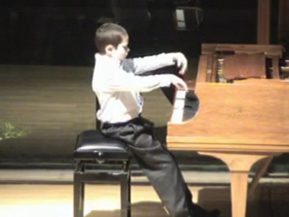 Ariel plays Beethoven Sonata 13 Op 27 No 1 Parts 1-2