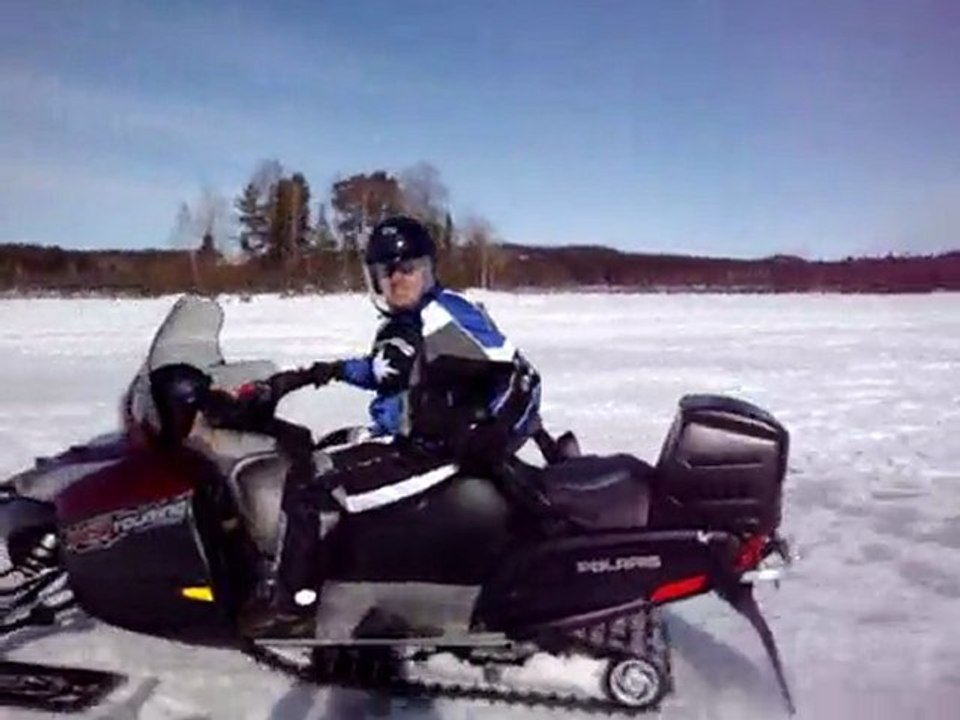 Randonnée motos neige en suede par quad sud