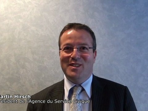 Service civique : itw de Martin Hirsch