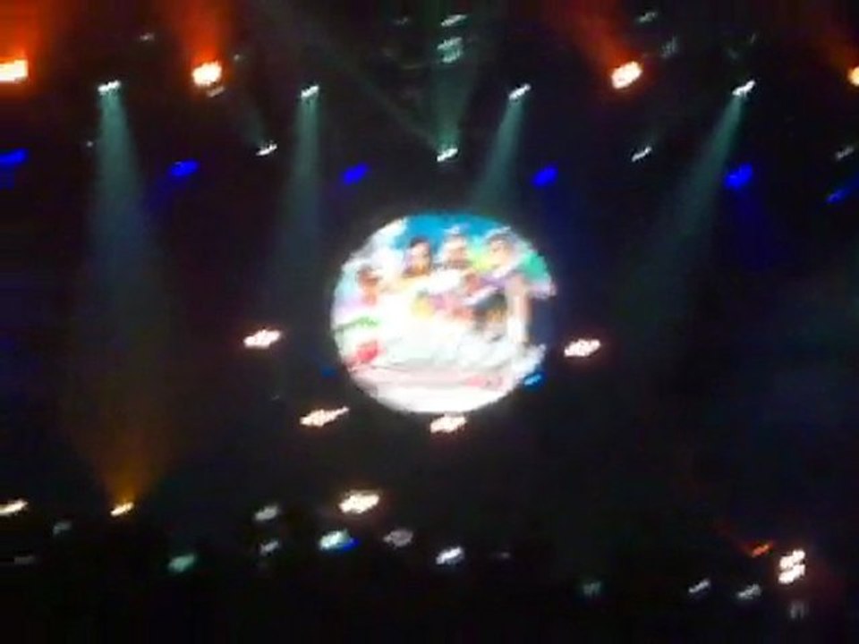 Enjoy Dance Party 4 - 1 Lancement