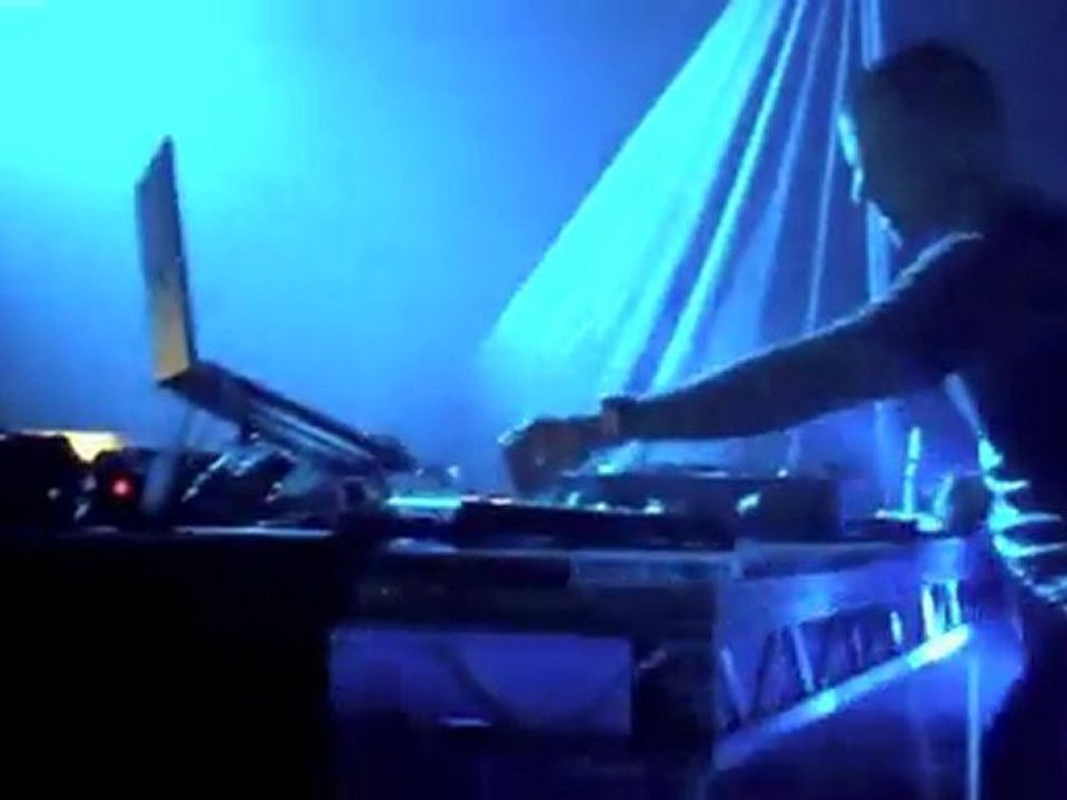 MOGUAI - TOUR DIARY - 03.05. - 04.05.2010