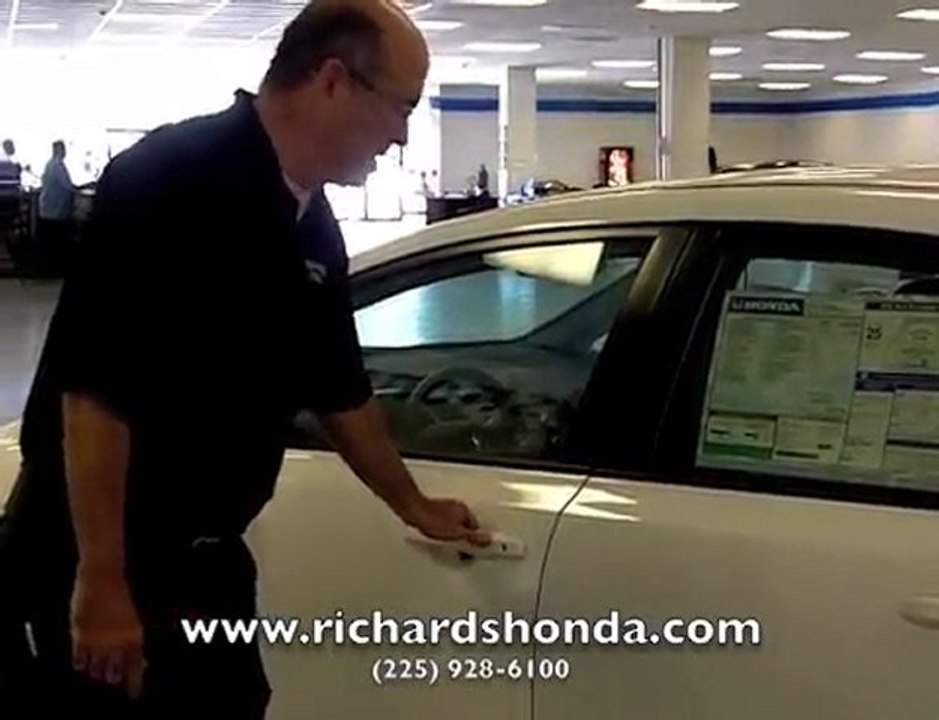 Tour of the 2010 Honda Civic-Baton Rouge, LA Dealer