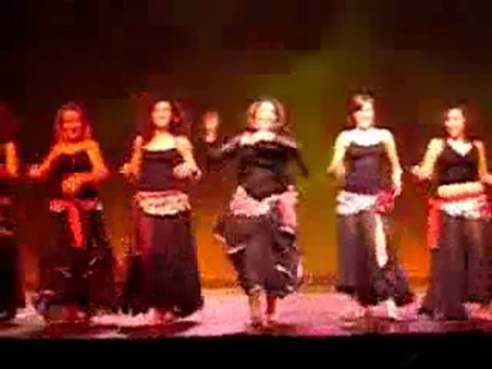 ESCE au théâtre de Neuilly - Danse Orientale