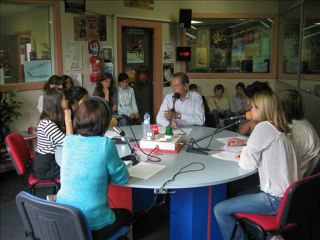 Altitude FM Questions 3ème Europe Ursulines 30-04-10 (3/3)