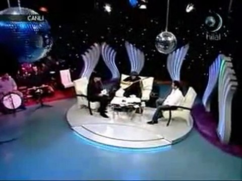 Kemal Alaçayır Bağlama show (yine dertli dertli)