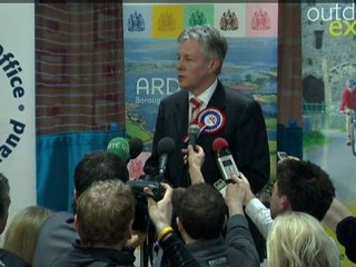 First Minister Peter Robinson loses seat