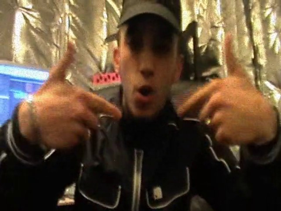 Freestyle Harbi 1ere douille sur Just44 (rap nantais)