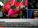 Indígenas y campesinos temen privatización del agua en Ecu
