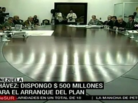 Venezuela anuncia fondos para modernizar periferia de Caraca