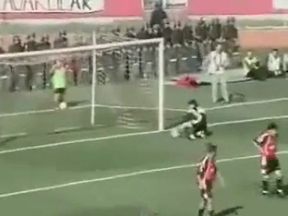 2001-2002 25.HAFTA SAMSUNSPOR-GAZİANTEP gol 1