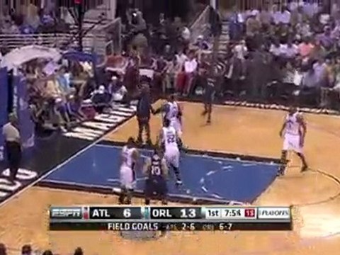 Josh Smith finds Joe Johnson with the nice pass in the lane