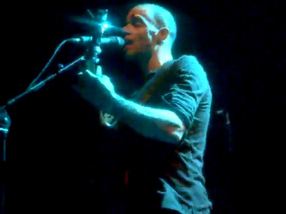 Nosfell - Sladinji - Extrait Live à l'Arcade (76)