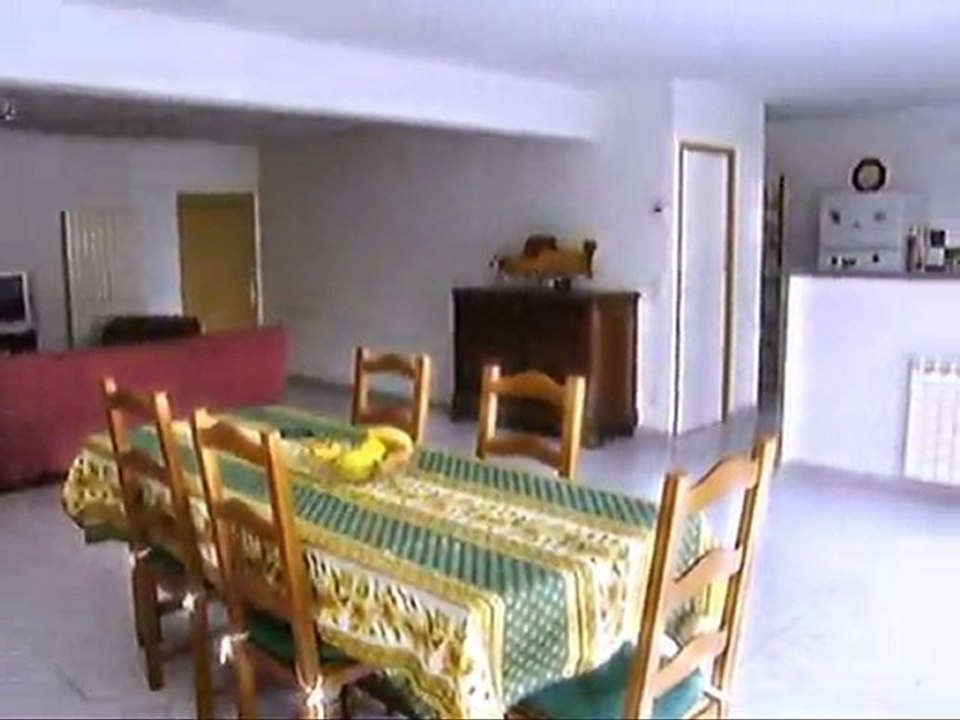 fabregues vends maison de village avec jardin et grand garag