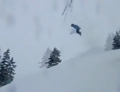 Un salto con gli sci fallito alla grande