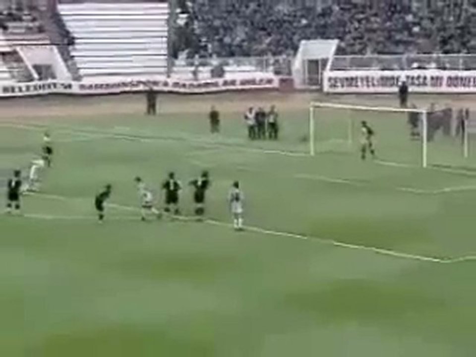 2001-2002 31.HAFTA SAMSUNSPOR-DENİZLİ gol 1